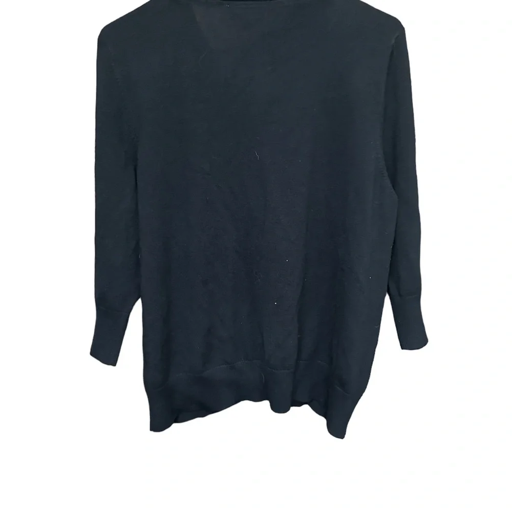 Cardigan - Picture 2 of 4